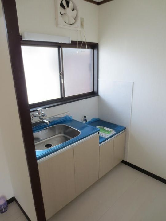 茨城県ひたちなか市外野2(アパート)の賃貸物件のキッチン