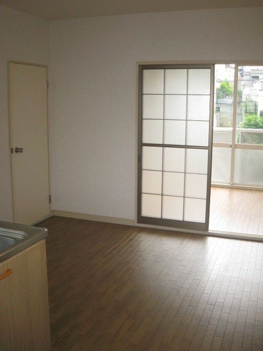 神奈川県秦野市鶴巻(アパート)の賃貸物件の居間