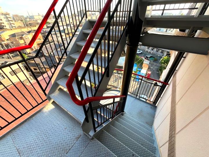 ロータリーマンション萱島西の地図