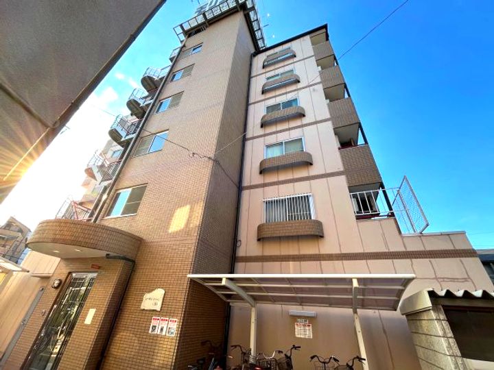 ロータリーマンション萱島西の外観