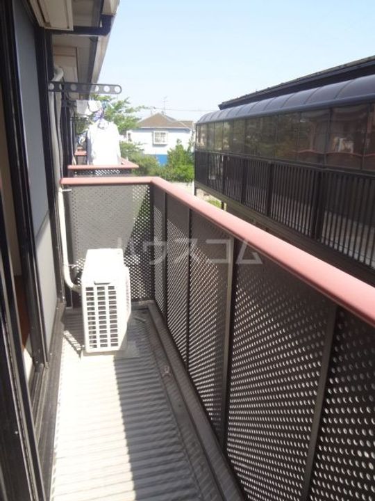 カタンクローバーIIの内装