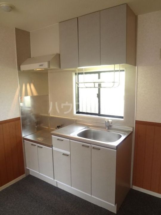 カタンクローバーIIのキッチン