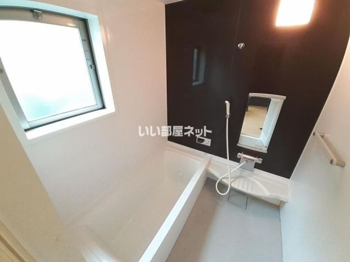 フローライトBの風呂