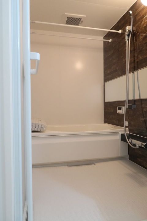 シャーメゾン アルフラットBの風呂