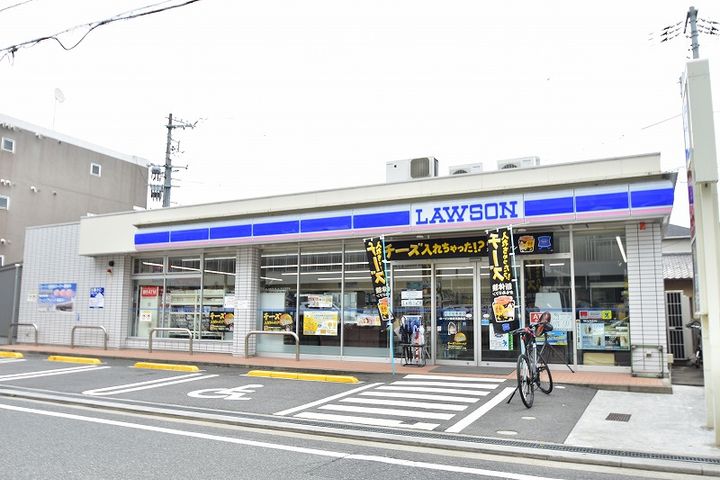 フィオーレの周辺