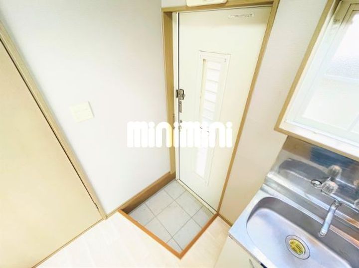 ルアンジュ吉祥寺の玄関