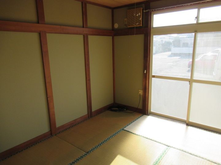 エクセルハイツ庵原第1の居間