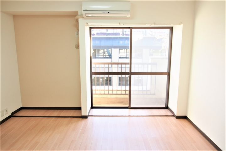 大阪府大阪市住吉区苅田5(マンション)の賃貸物件の居間