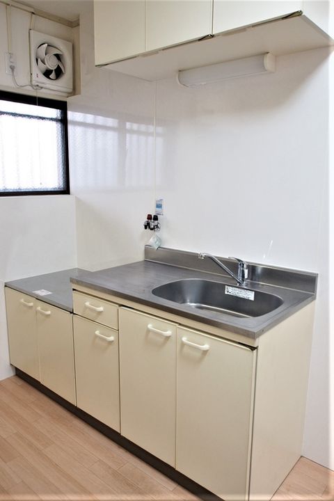 大阪府大阪市住吉区苅田5(マンション)の賃貸物件のキッチン