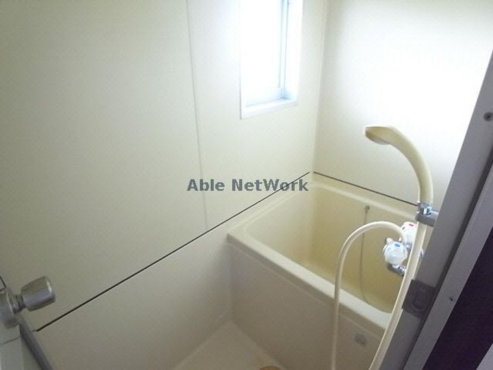 コーポラス林町の風呂