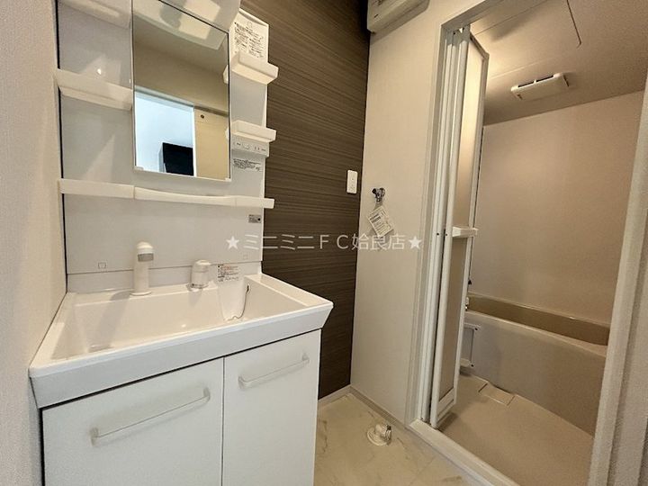 鹿児島県姶良市西餅田(アパート)の賃貸物件の内装