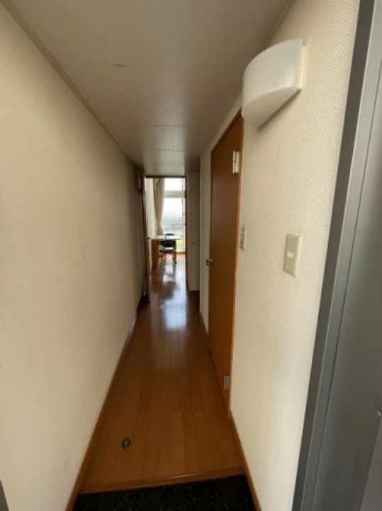 大阪府守口市八雲西町4(アパート)の賃貸物件の玄関