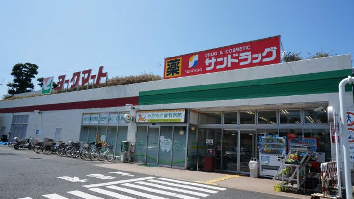インシュランスビル9の周辺