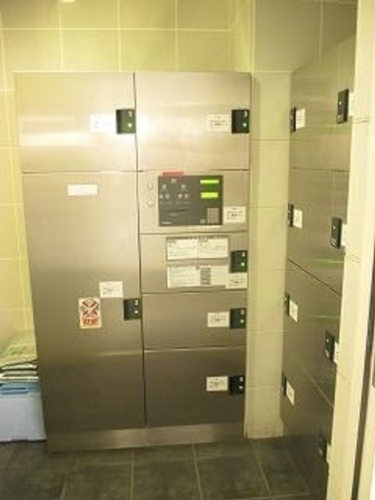 東京都渋谷区初台1の賃貸マンションの地図