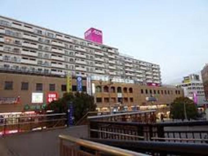 ラ・カーサ・エフの周辺