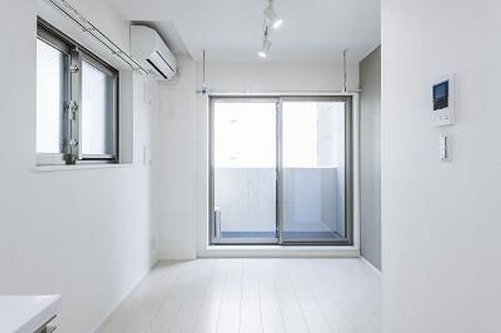 レティーナ銀座EASTの居間