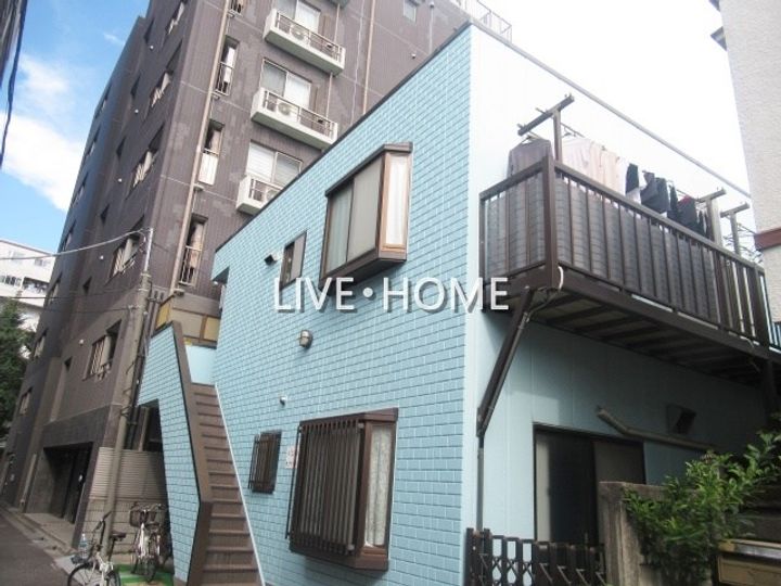 東京都中野区本町6(マンション)の賃貸物件の外観