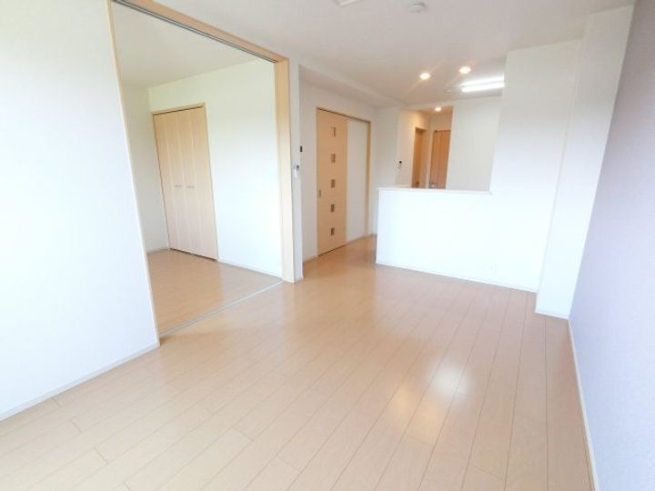 千葉県印西市草深(アパート)の賃貸物件の居間