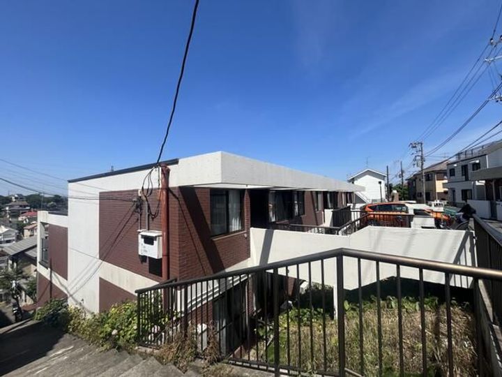 篠原台ビューハイツの外観