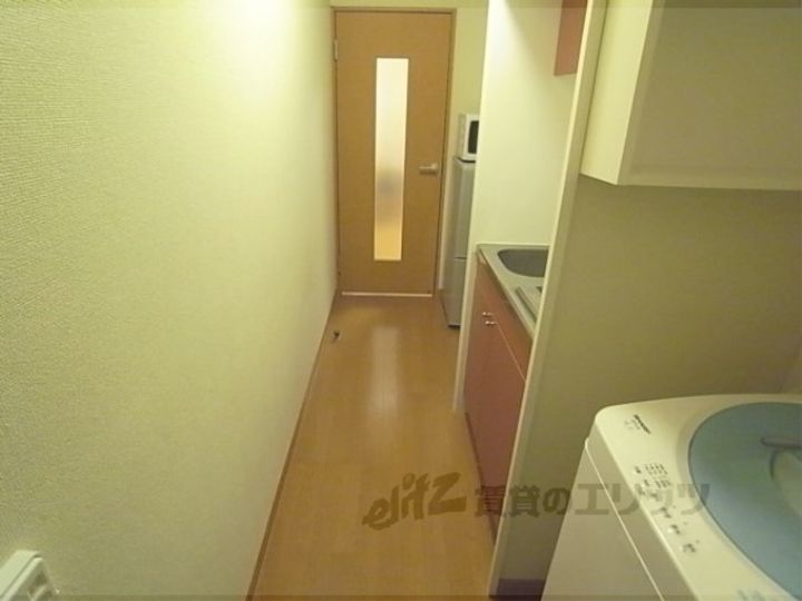 レオパレス二条城北の内装