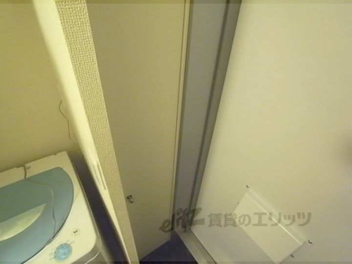 レオパレス二条城北の内装