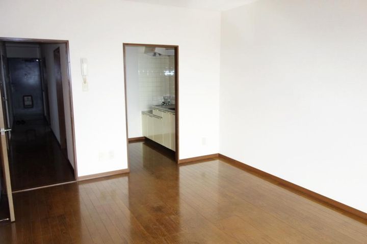 東京都国立市谷保6(マンション)の賃貸物件の居間