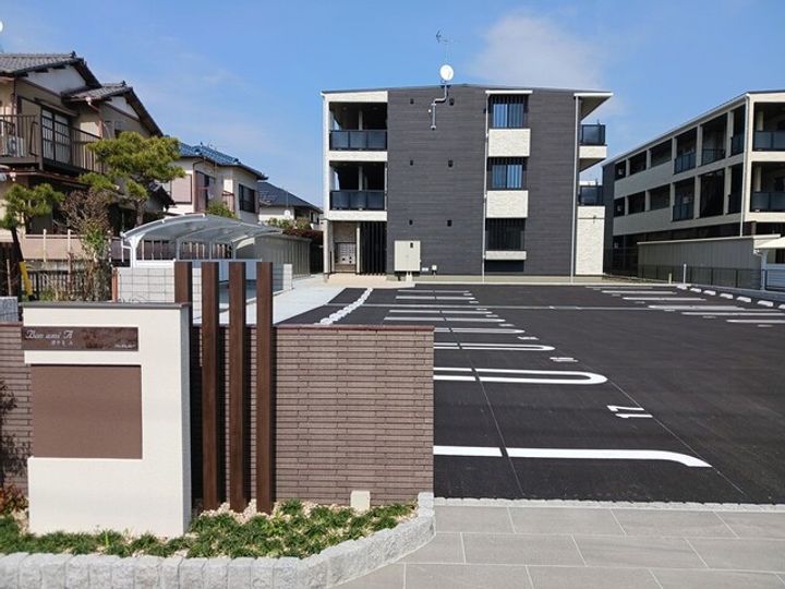 ボナミ Aの外観