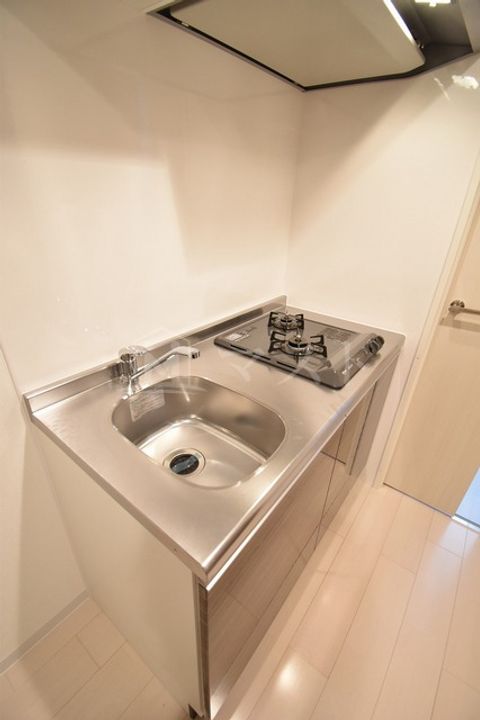 大阪府大阪市西区新町3の賃貸マンションのキッチン