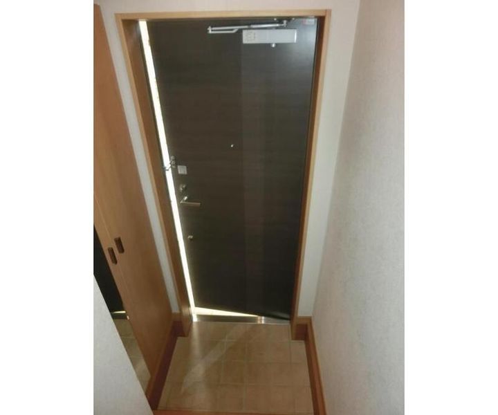 千葉県柏市増尾台1(アパート)の賃貸物件の玄関