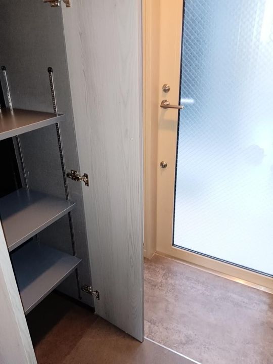 東京都新宿区百人町2(マンション)の賃貸物件の玄関