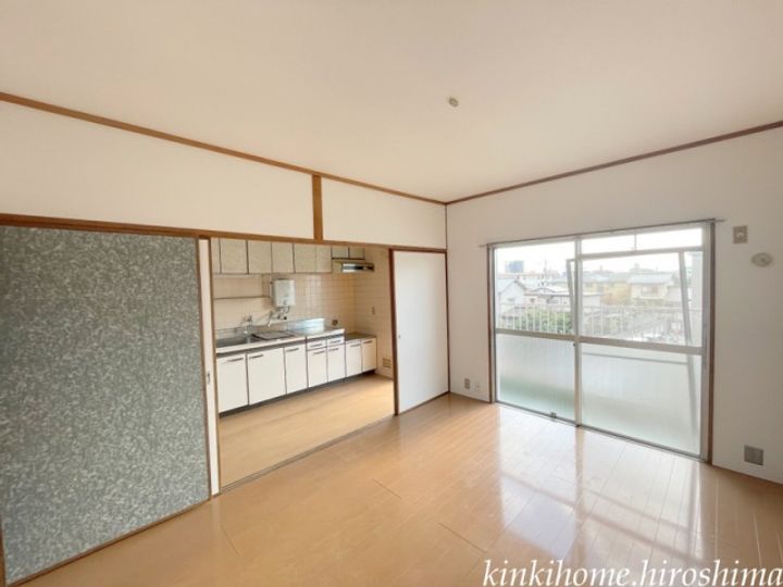 広島県広島市佐伯区三筋2(マンション)の賃貸物件の居間