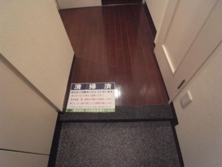 フェニックス川崎の玄関