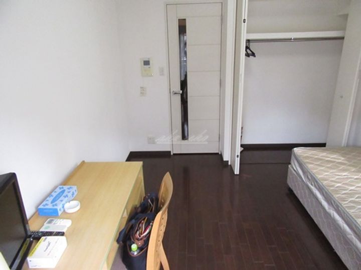 フェニックス川崎の居間