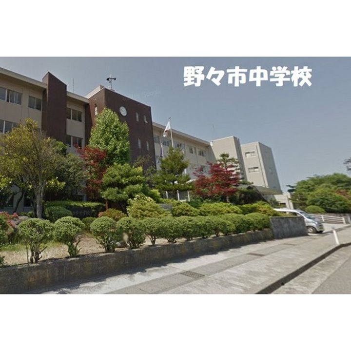 デュークフリー21の周辺