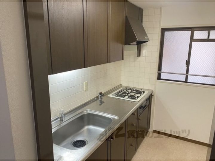 パーク・ノヴァあやめ池のキッチン