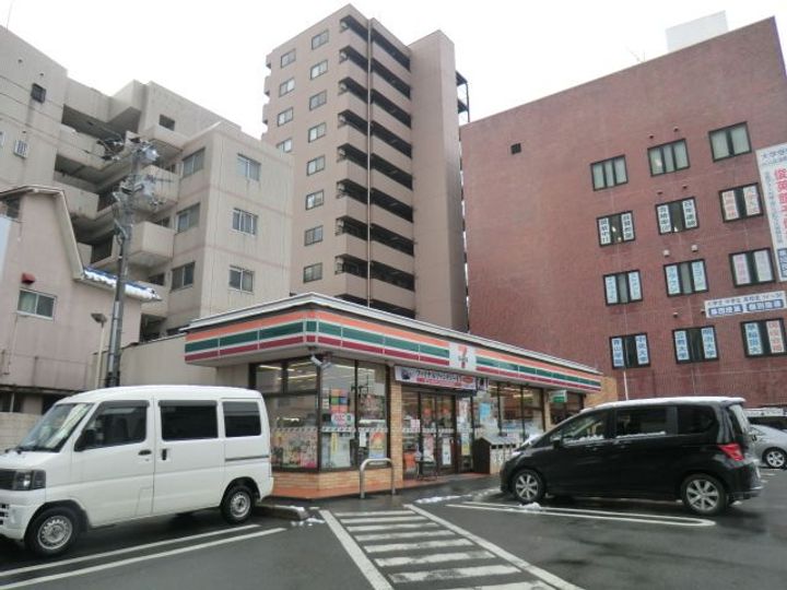 サンハイツカナイの周辺