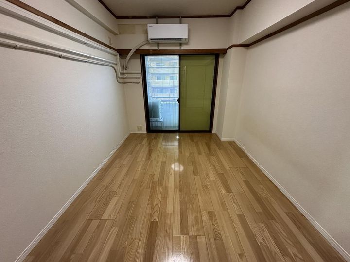 ベルシティプルナスの居間