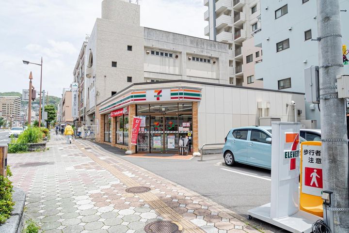 ベルシティプルナスの周辺