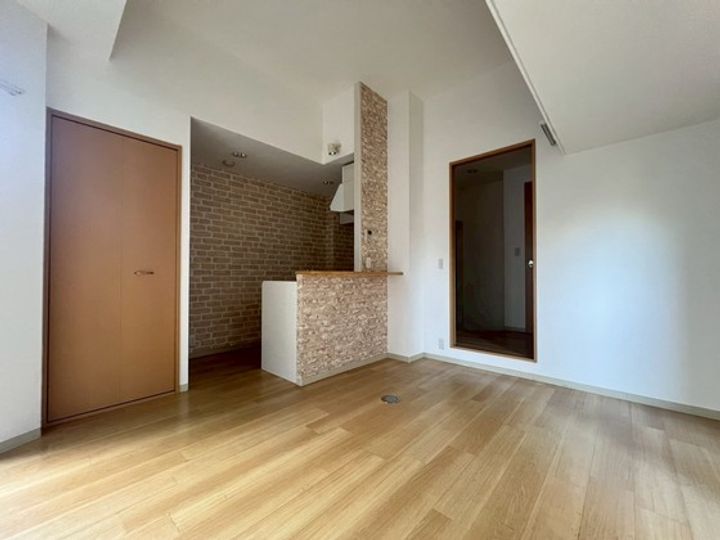 グランマーレ18の居間