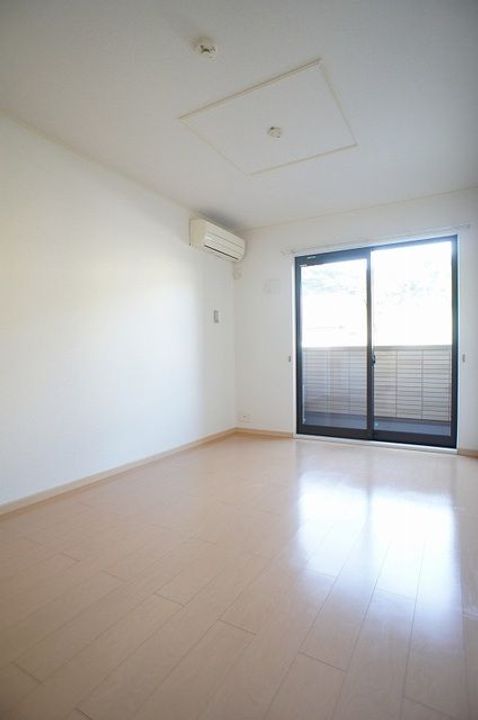 エアリー ローズの居間