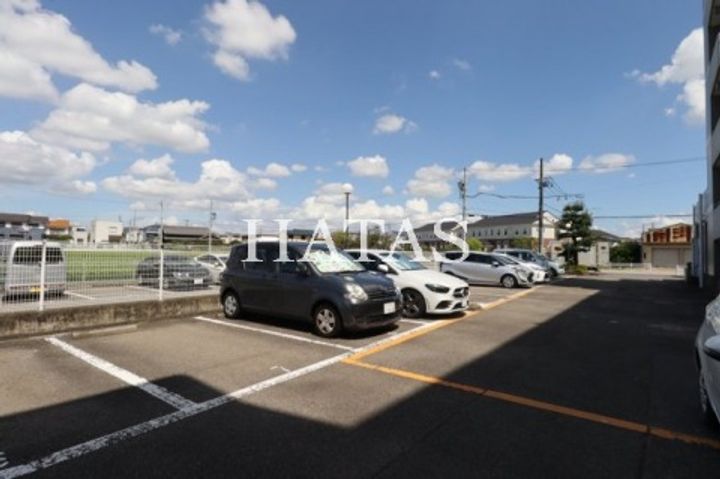 ジョリヴィ安城二本木の地図