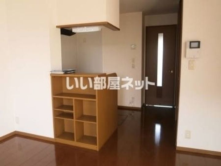 栃木県宇都宮市平松本町(アパート)の賃貸物件の居間