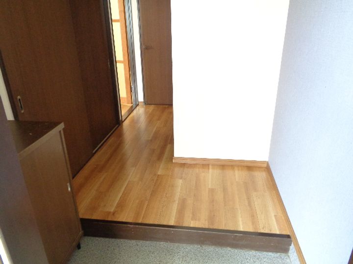 ベルテ・ユーキの玄関