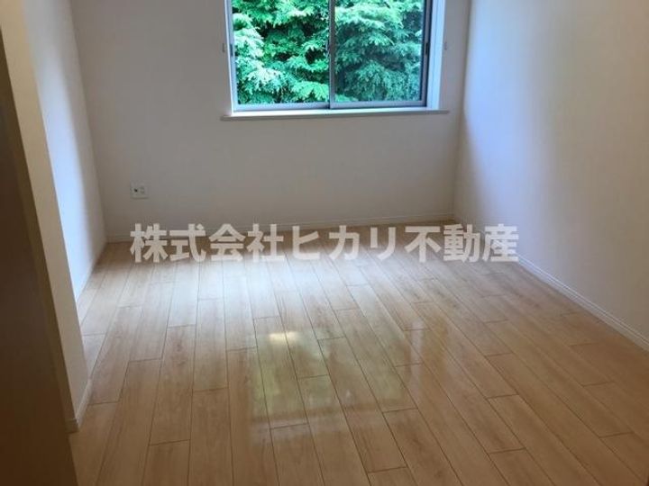 アヴァンスAの居間