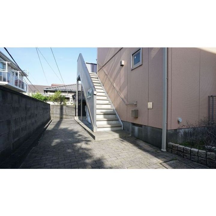 ボンハイム磯子の地図