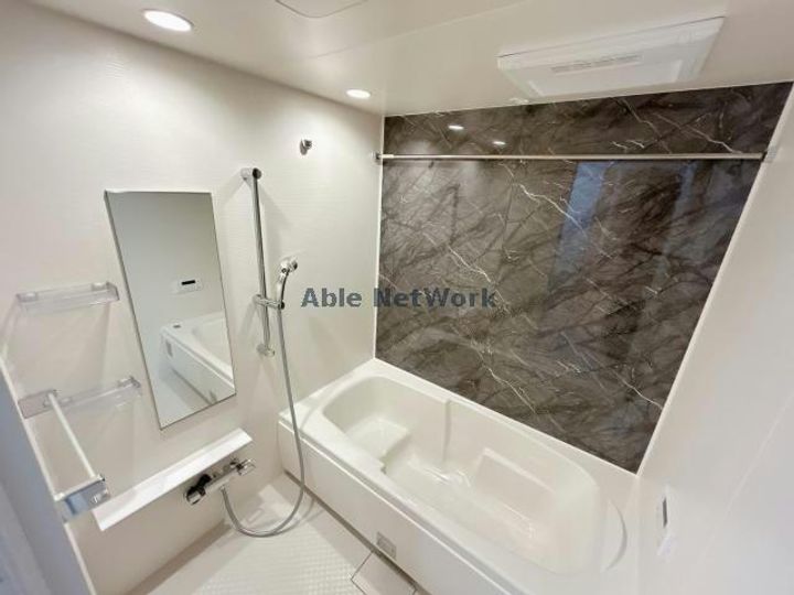 セレーノAの風呂