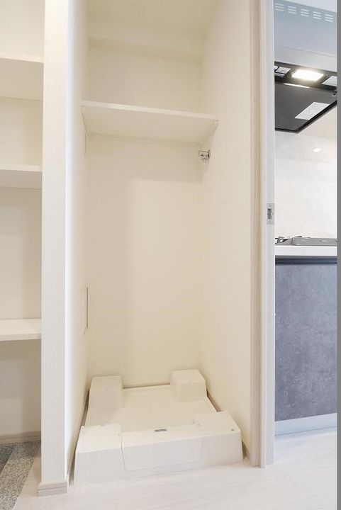 東京都新宿区山吹町の賃貸マンションの内装
