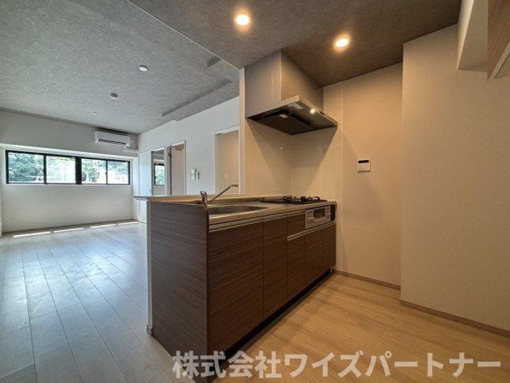 福岡県福岡市中央区薬院2の賃貸マンションのキッチン