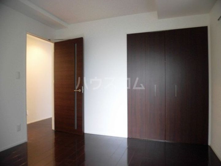 コモド覚王山の内装