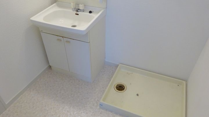 大阪府豊中市熊野町4の賃貸マンションの内装